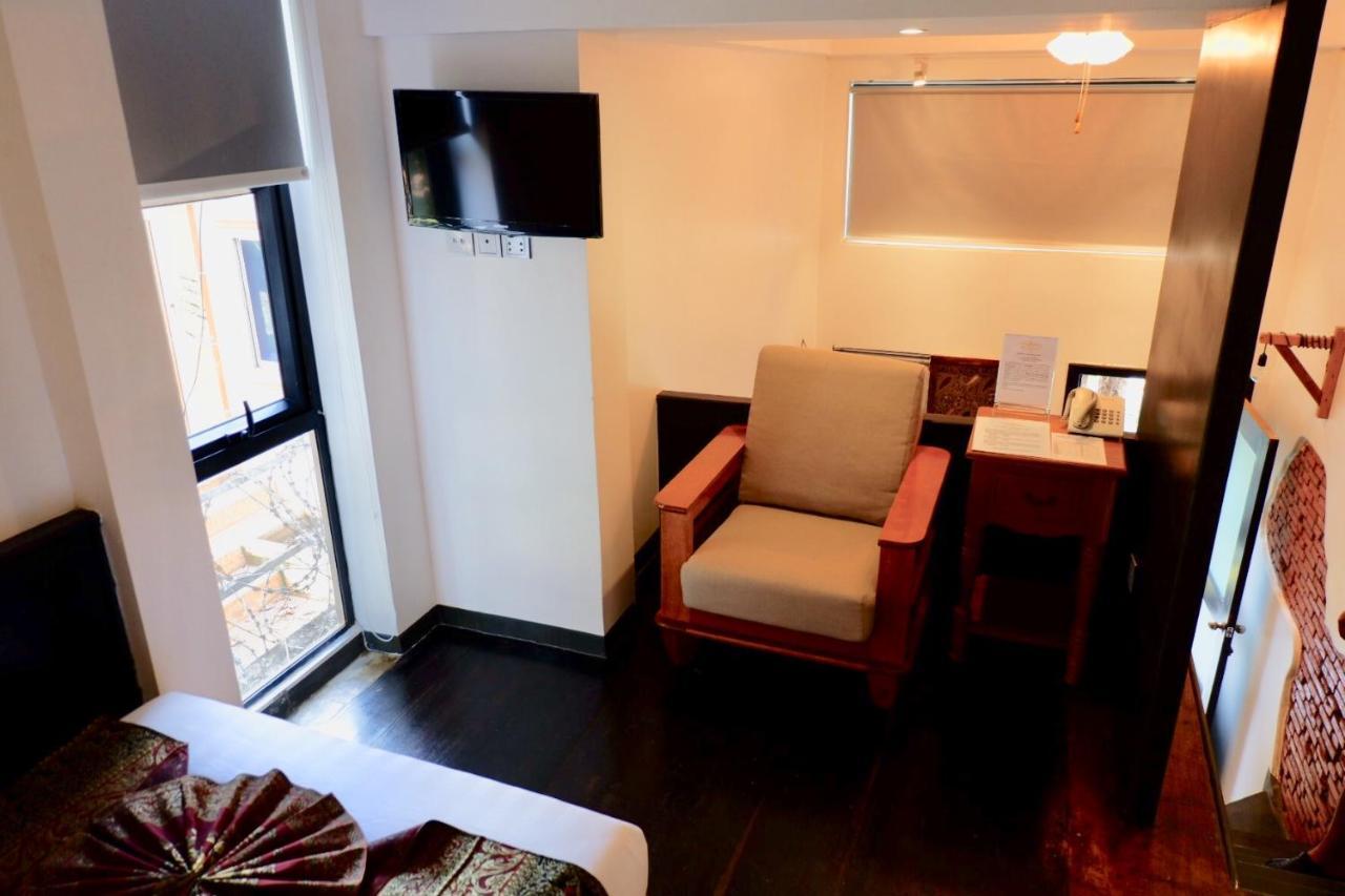 1004 Boutique Hotel Siem Reap Bagian luar foto