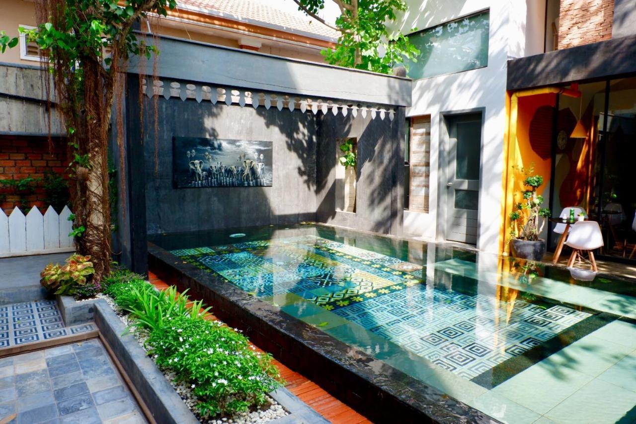 1004 Boutique Hotel Siem Reap Bagian luar foto