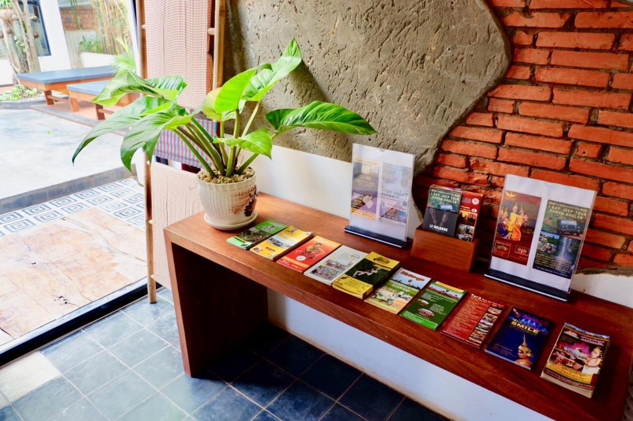 1004 Boutique Hotel Siem Reap Bagian luar foto