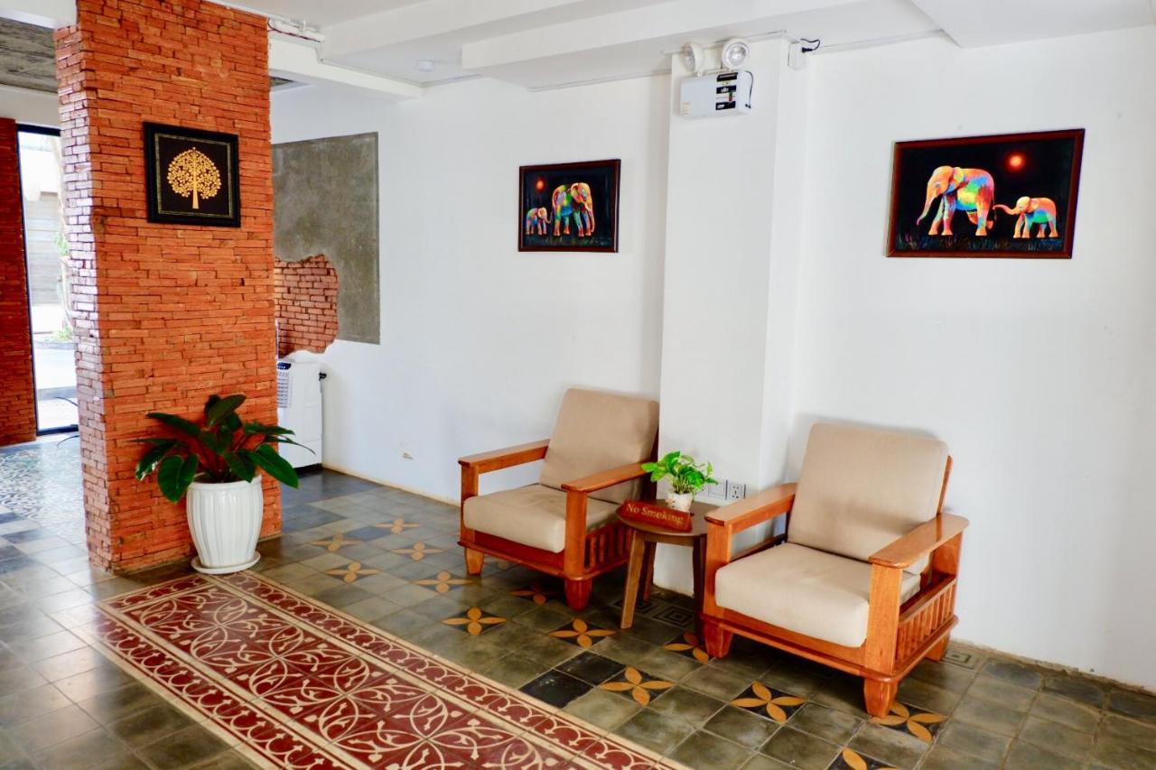 1004 Boutique Hotel Siem Reap Bagian luar foto