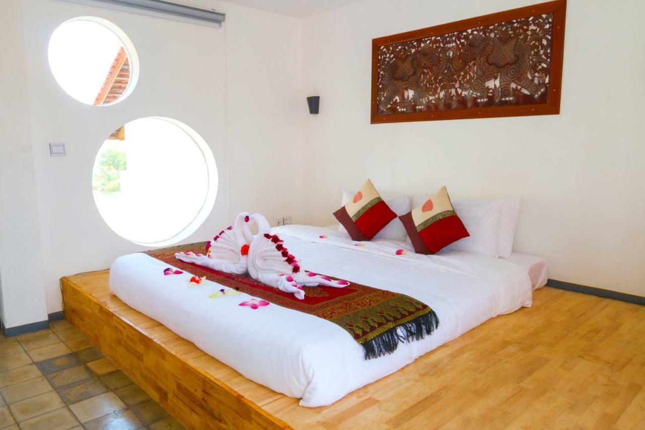 1004 Boutique Hotel Siem Reap Bagian luar foto