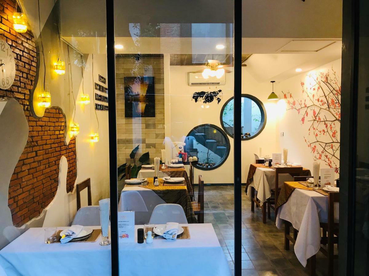 1004 Boutique Hotel Siem Reap Bagian luar foto