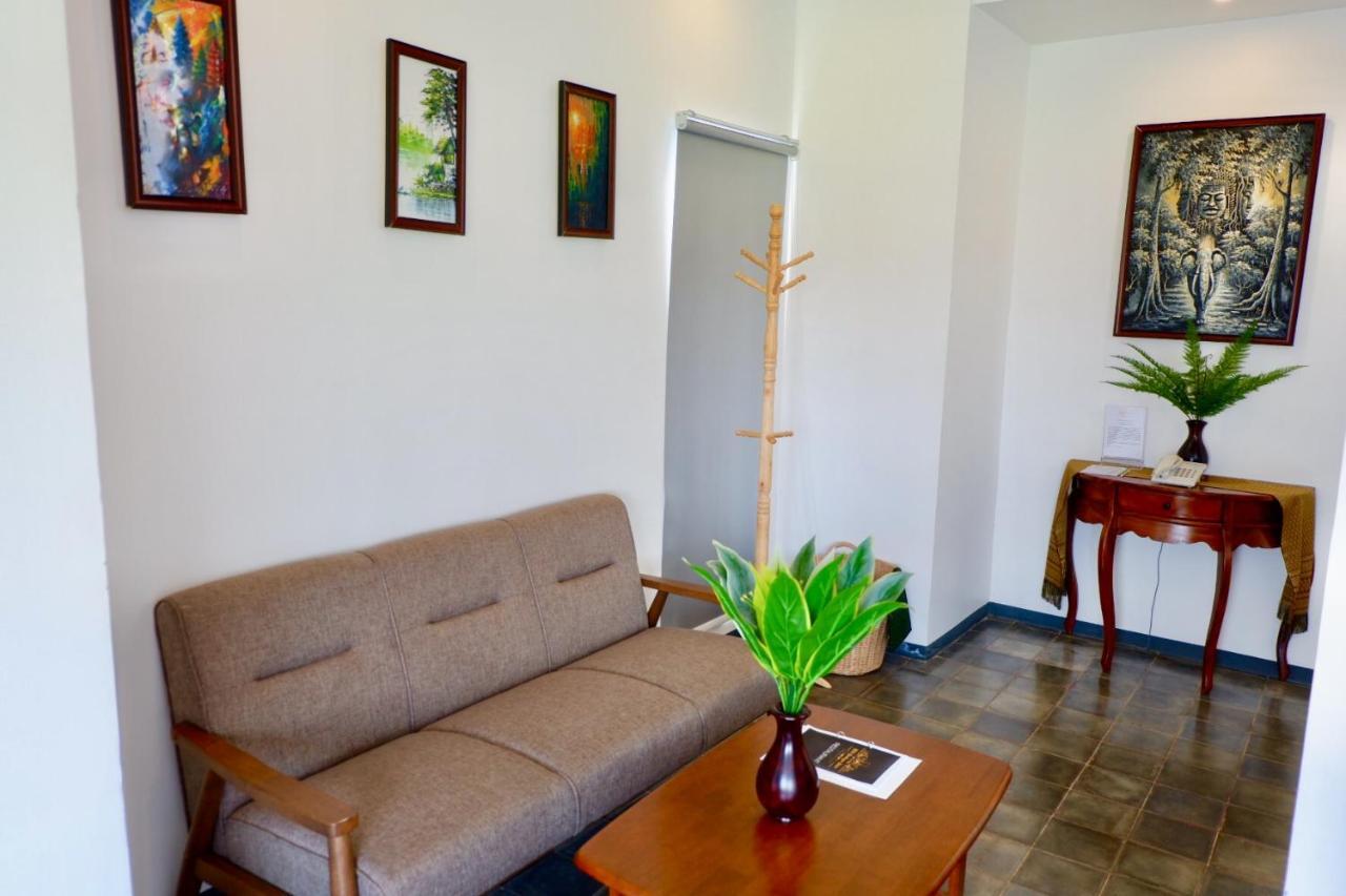 1004 Boutique Hotel Siem Reap Bagian luar foto